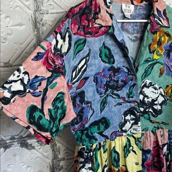 Vintage 80s Together Vibrant Floral mixed media button up short Sleeve Dress - Picture 3 of 6